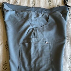 FIGS womens  Scrub Pants - Blue large petite technical collection